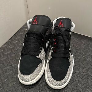 Air Jordan 1 Mid Black Cement Men Size 8.5